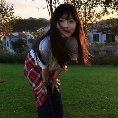 每个人都喜欢着某个人 封面